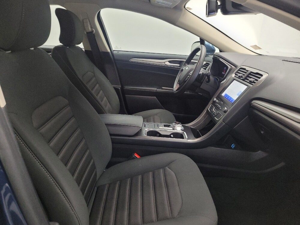 2019 Ford Fusion in Miamisburg, OH 45342 - 18080564 21