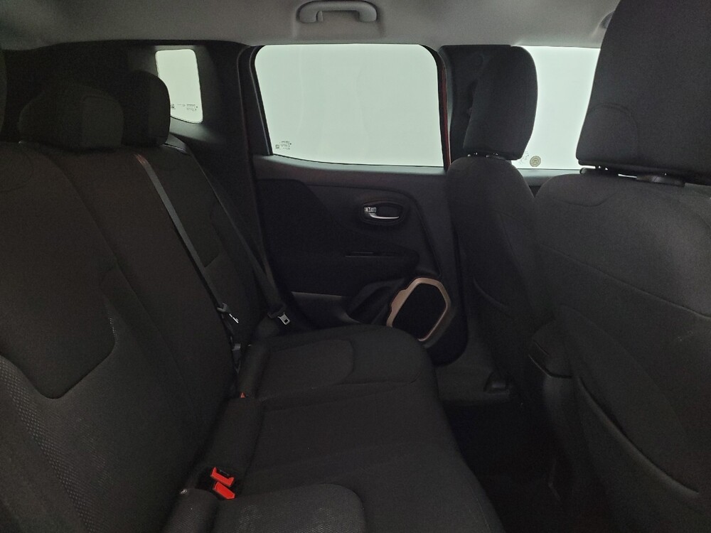 2015 Jeep Renegade in Miamisburg, OH 45342 - 18080565 19