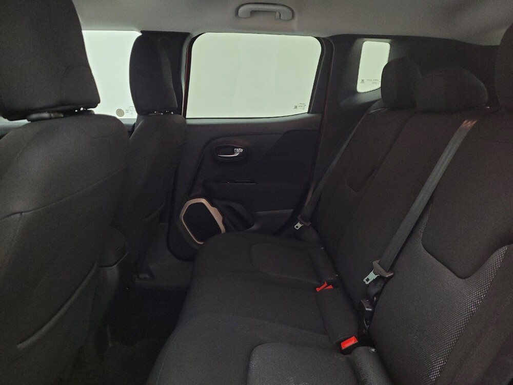 2015 Jeep Renegade in Miamisburg, OH 45342 - 18080565 18