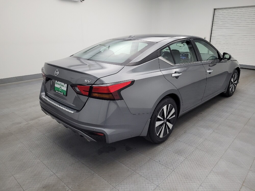 2022 Nissan Altima in Fairfield, OH 45014 - 18080567 9