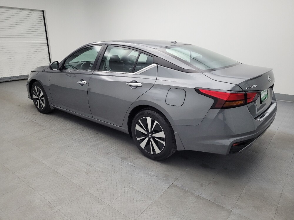 2022 Nissan Altima in Fairfield, OH 45014 - 18080567 3