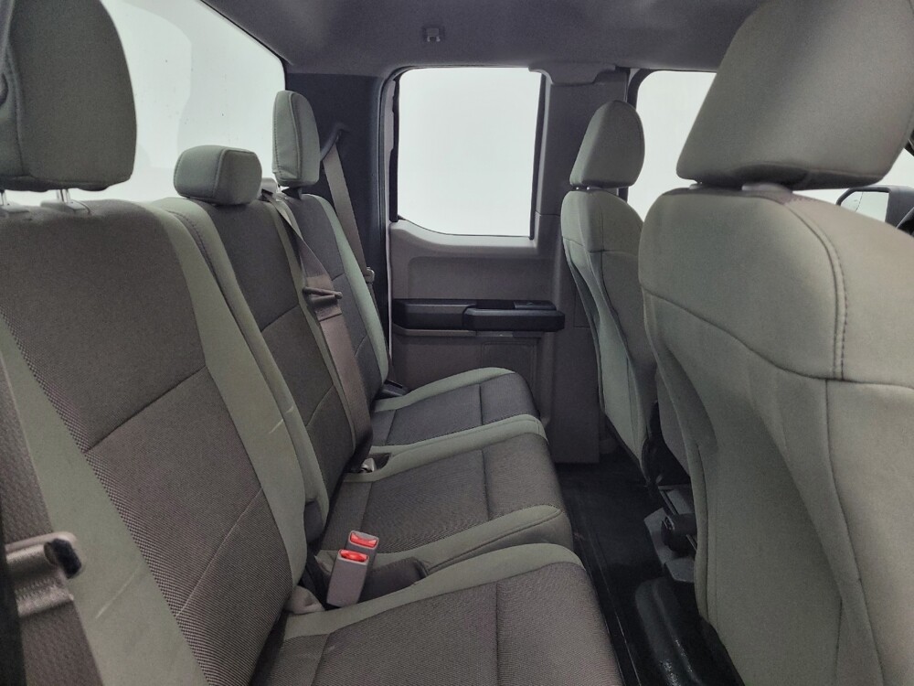 2015 Ford F150 in Maple Heights, OH 44137 - 18080569 19