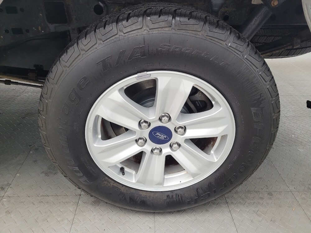 2015 Ford F150 in Maple Heights, OH 44137 - 18080569 31