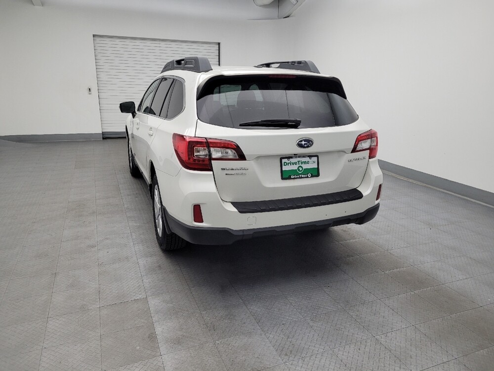 2015 Subaru Outback in Cincinnati, OH 45255 - 18080575 6