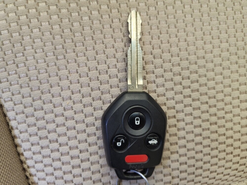 2015 Subaru Outback in Cincinnati, OH 45255 - 18080575 32