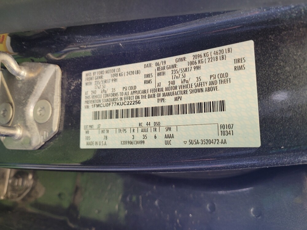 2019 Ford Escape in Miamisburg, OH 45342 - 18080576 33