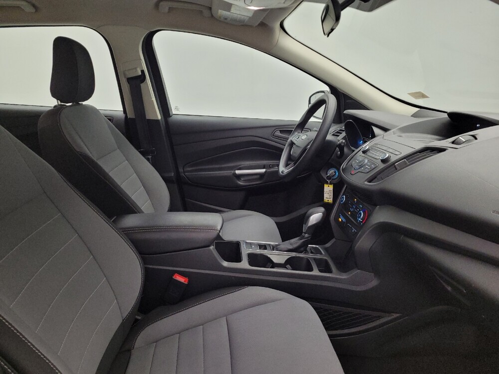 2019 Ford Escape in Miamisburg, OH 45342 - 18080576 21