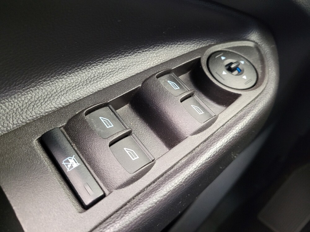 2019 Ford Escape in Miamisburg, OH 45342 - 18080576 27