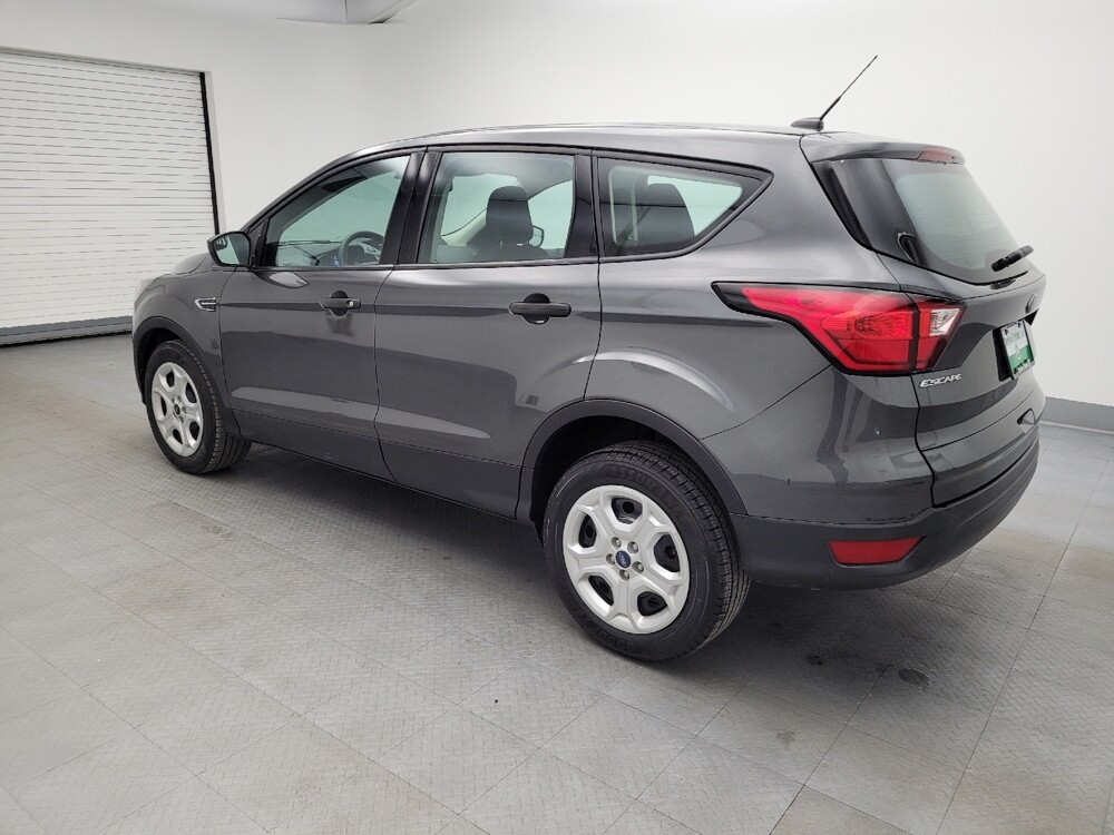 2019 Ford Escape in Miamisburg, OH 45342 - 18080576 3