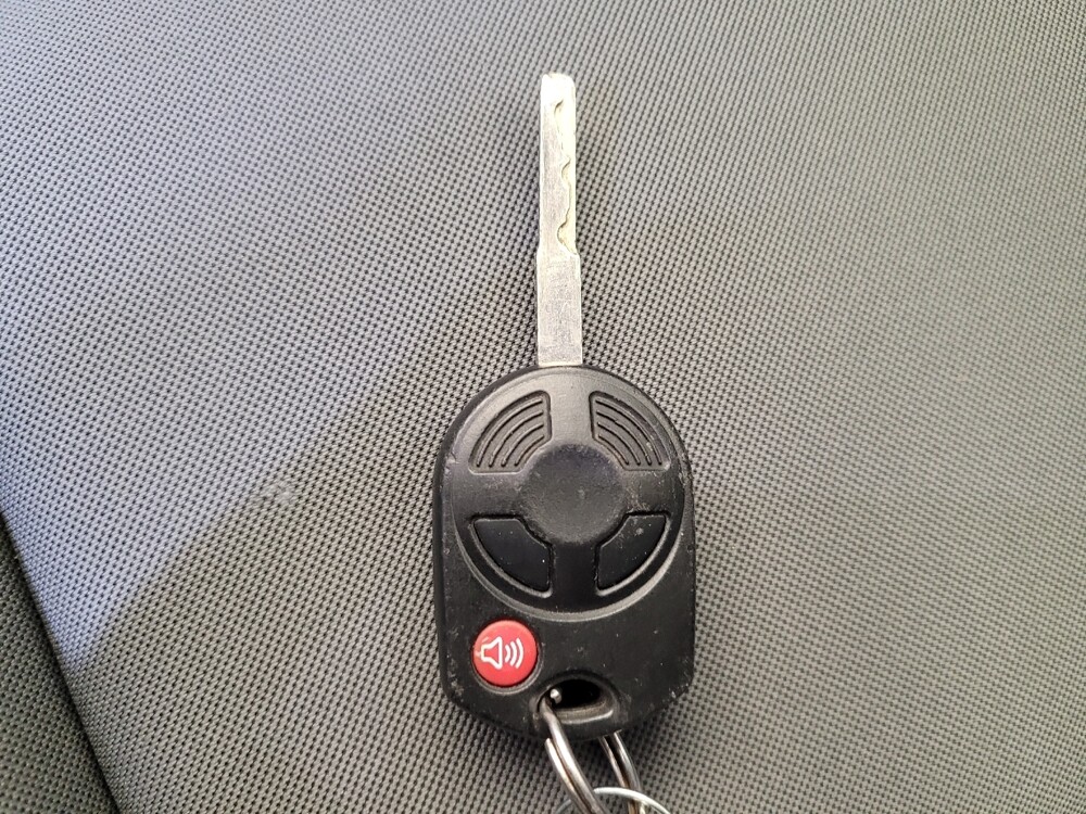 2019 Ford Escape in Miamisburg, OH 45342 - 18080576 32