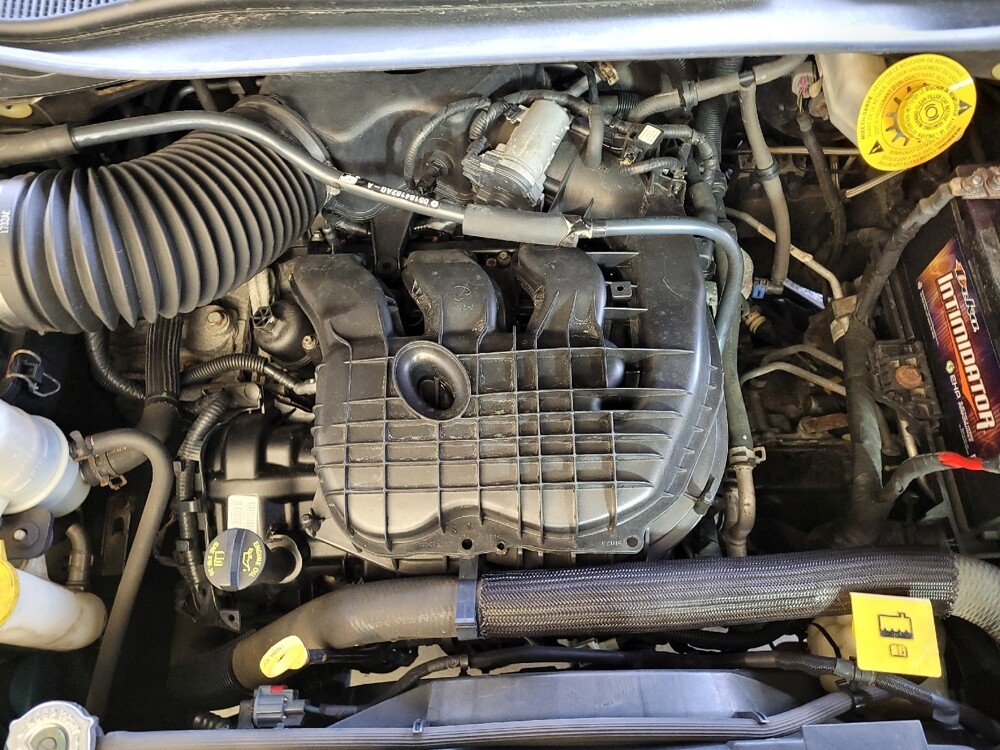 2016 Dodge Grand Caravan in Columbus, OH 43228 - 18080578 30