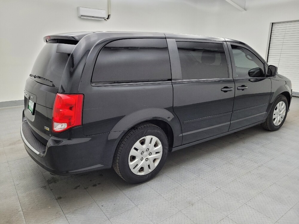 2016 Dodge Grand Caravan in Columbus, OH 43228 - 18080578 10