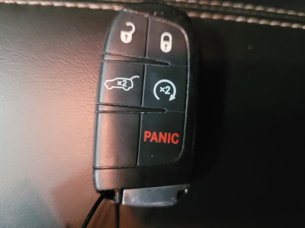 2017 Jeep Grand Cherokee in Plymouth Meeting, PA 19462 - 18080583 32