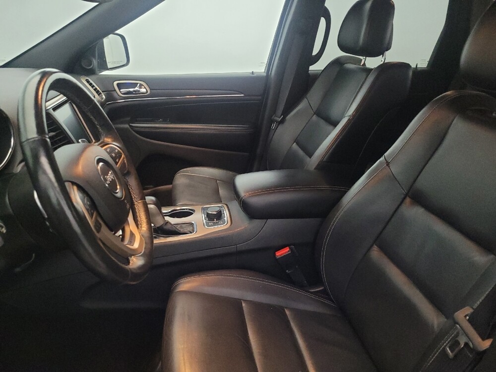 2017 Jeep Grand Cherokee in Plymouth Meeting, PA 19462 - 18080583 17