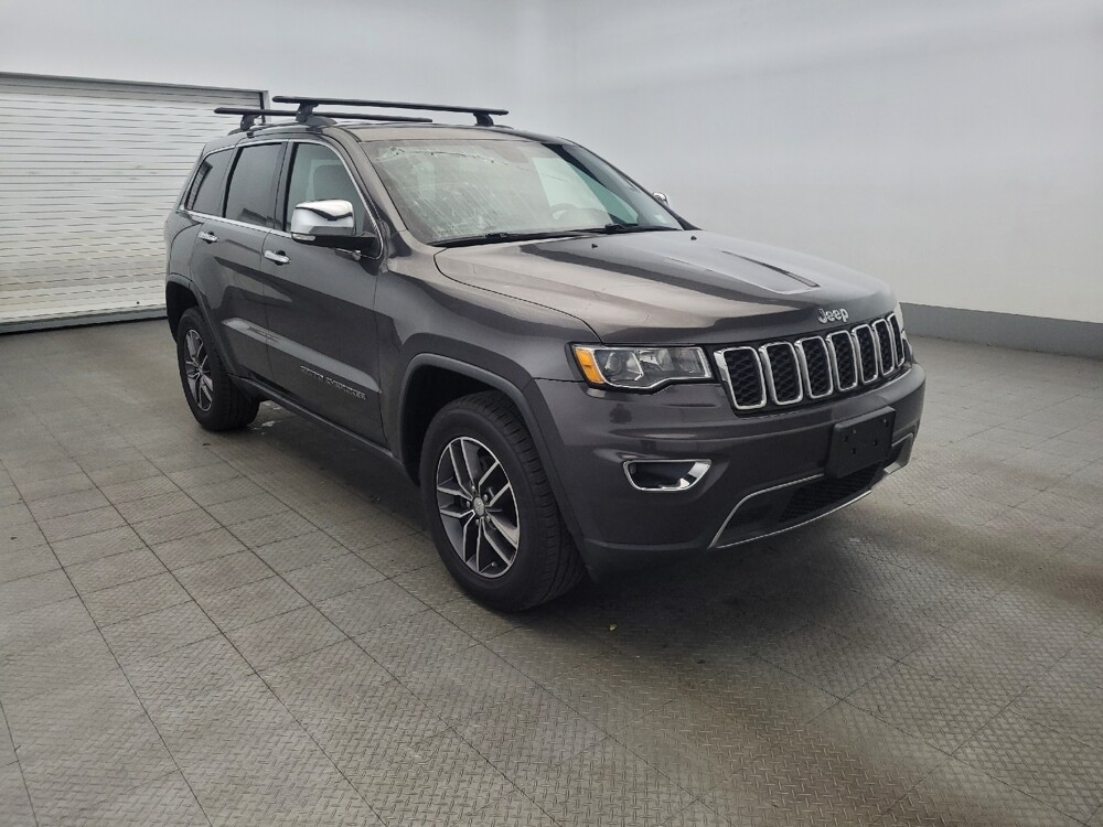 2017 Jeep Grand Cherokee in Plymouth Meeting, PA 19462 - 18080583 13