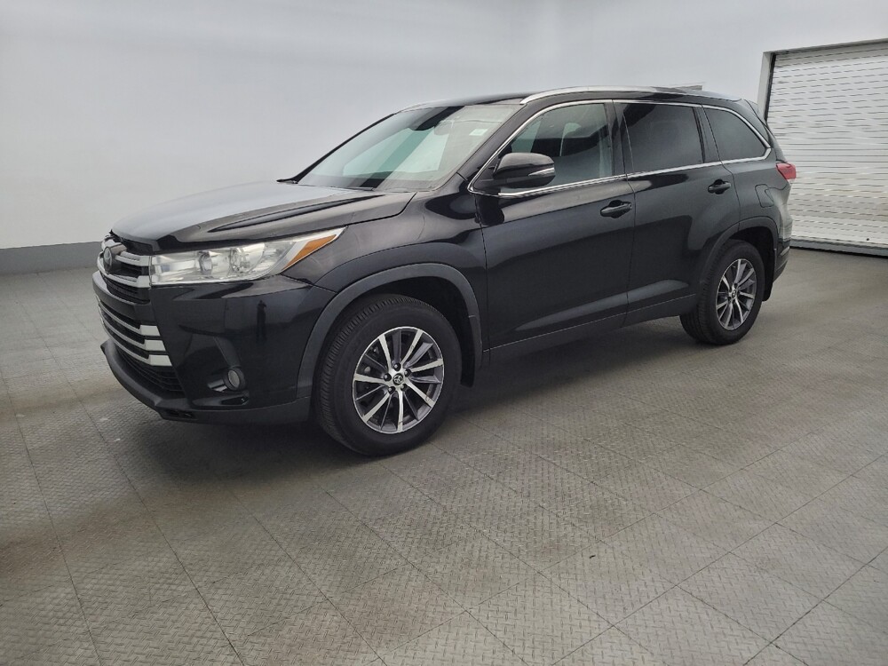 2019 Toyota Highlander in Plymouth Meeting, PA 19462 - 18080585 2