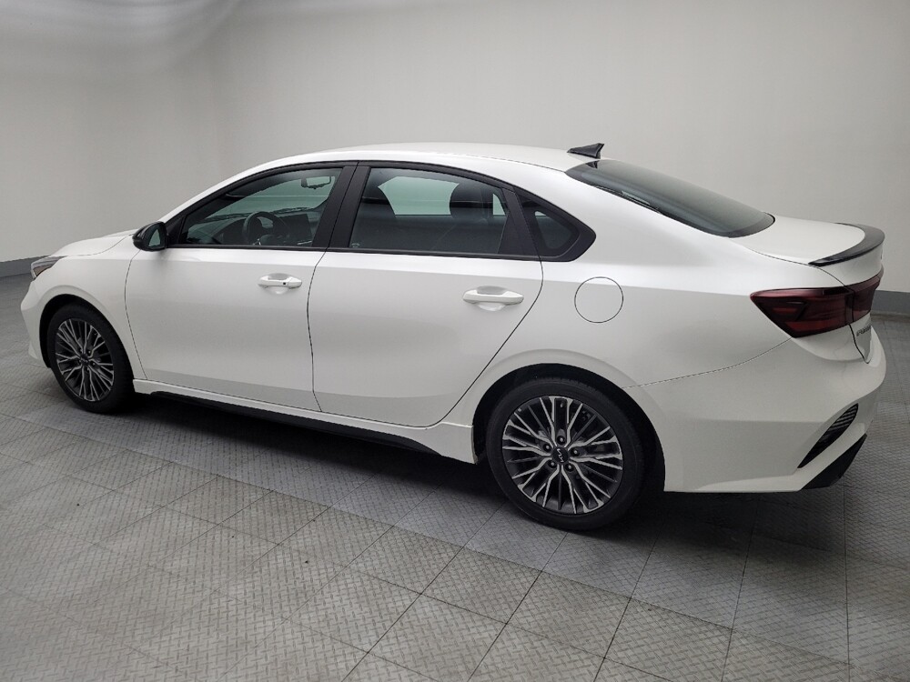 2022 Kia Forte in Peoria, IL 61615 - 18080605 3