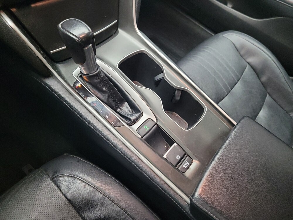 2018 Honda Accord in Eastpointe, MI 48021 - 18080609 26