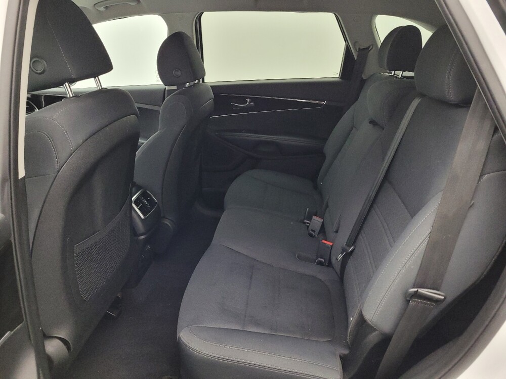 2019 Kia Sorento in Charlotte, NC 28273 - 18080633 18