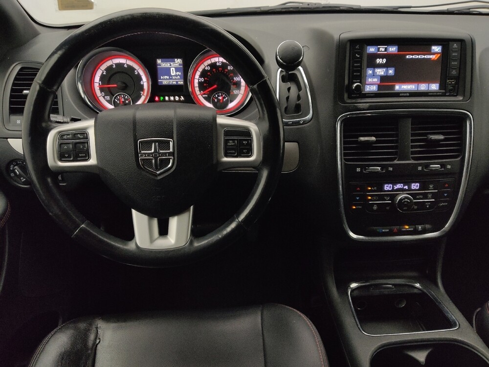 2017 Dodge Grand Caravan in St. Louis, MO 63125 - 18080662 22