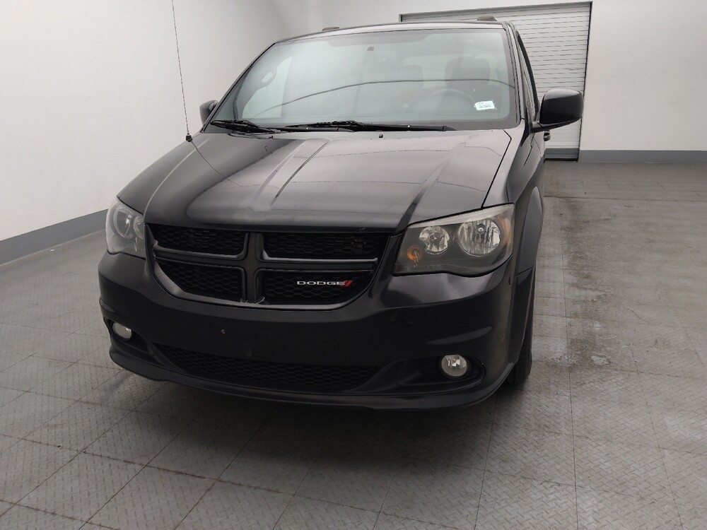 2017 Dodge Grand Caravan in St. Louis, MO 63125 - 18080662 15