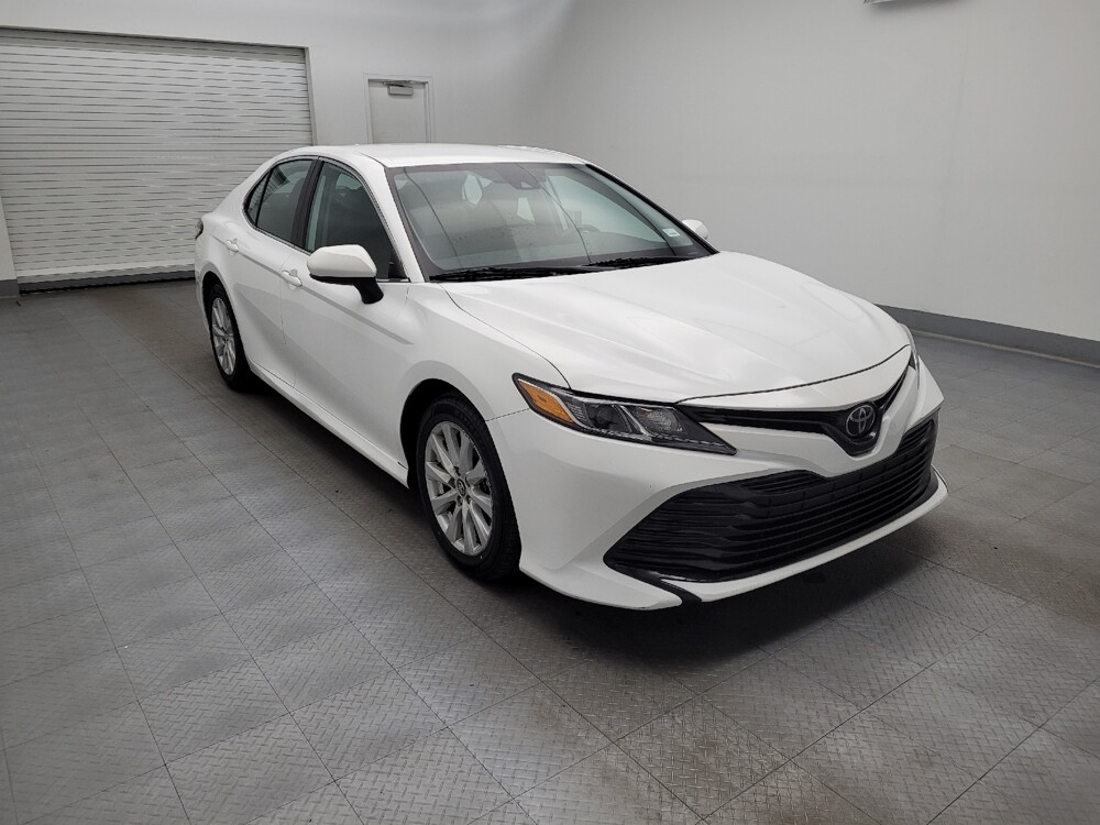 2020 Toyota Camry in Miamisburg, OH 45342 - 18080664 13