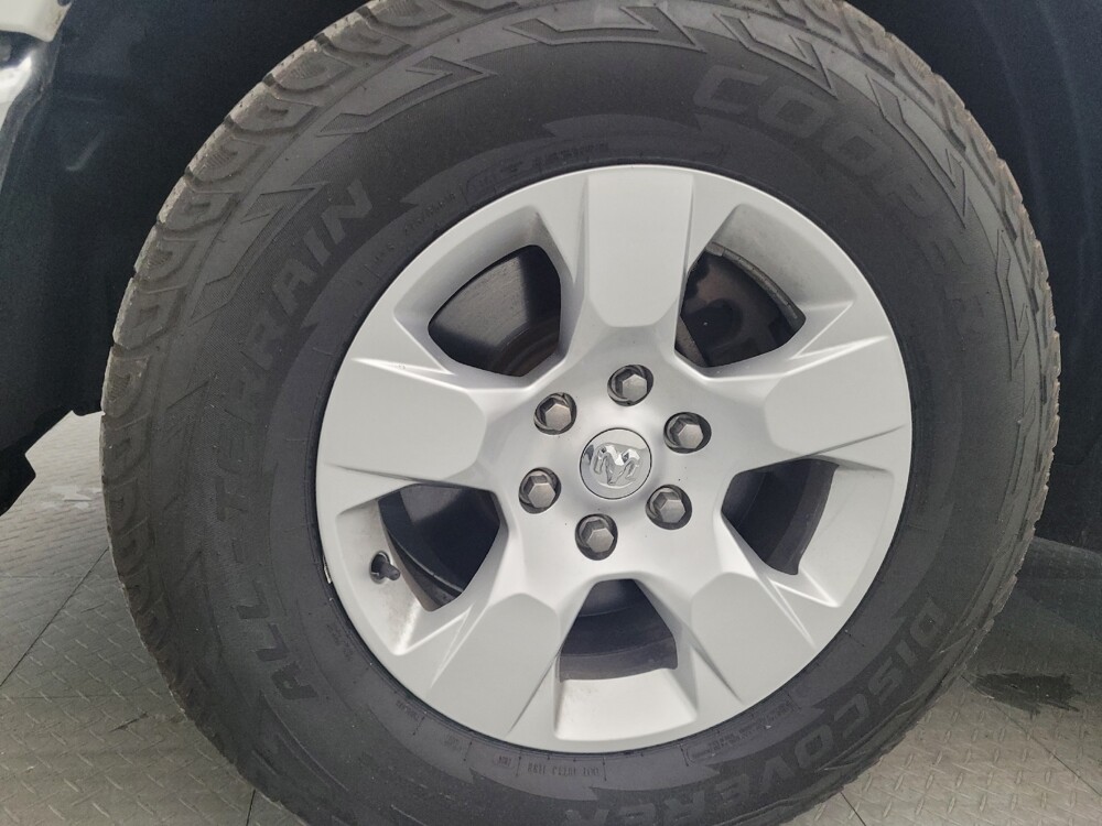 2019 RAM 1500 in Clearwater, FL 33764 - 18080667 31