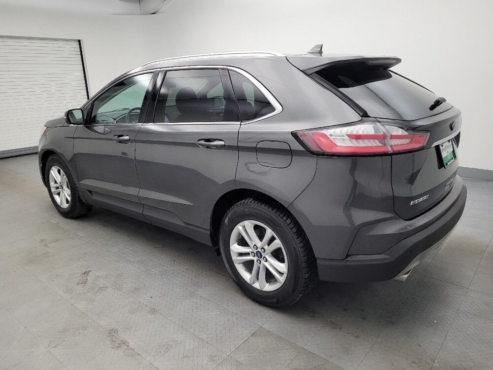 2019 Ford Edge in Fairfield, OH 45014 - 18080671 3