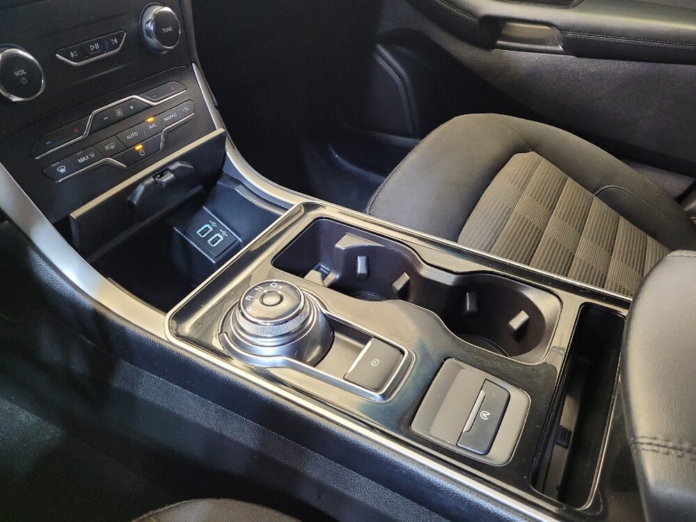 2019 Ford Edge in Fairfield, OH 45014 - 18080671 26