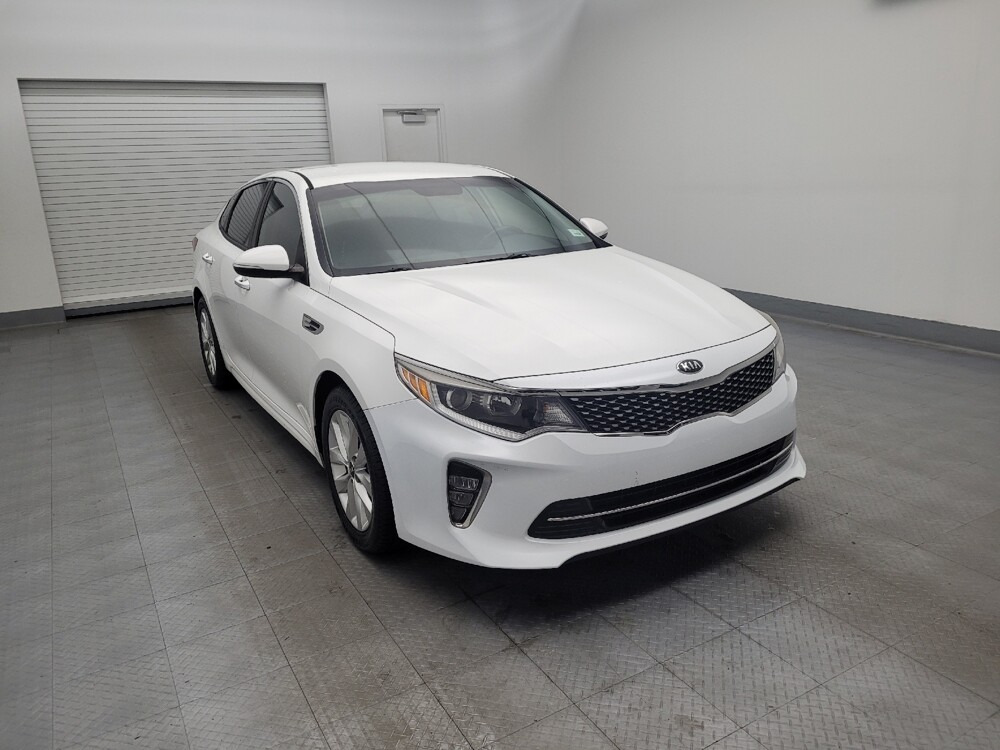2018 Kia Optima in Maple Heights, OH 44137 - 18080688 13
