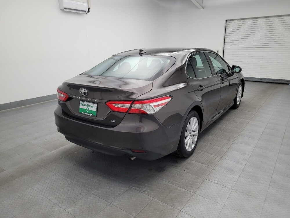 2019 Toyota Camry in Maple Heights, OH 44137 - 18080689 9