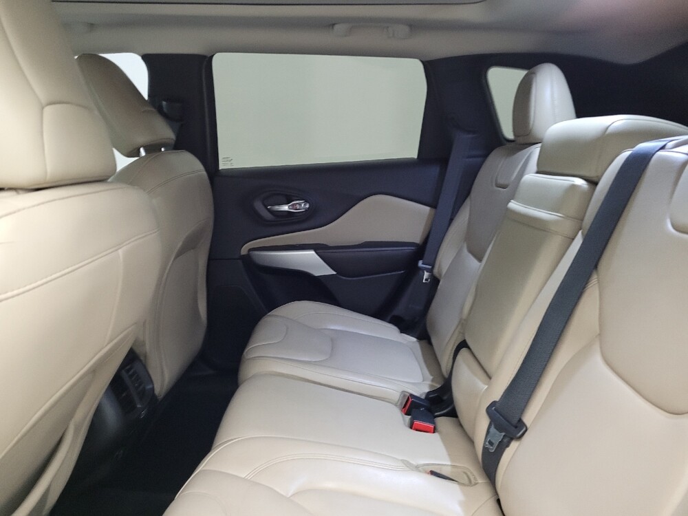 2018 Jeep Cherokee in Columbus, OH 43231 - 18080698 18