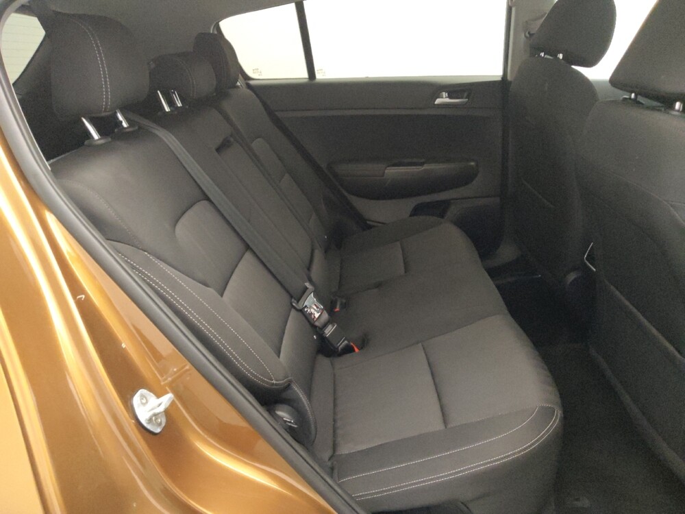 2021 Kia Sportage in Live Oak, TX 78233 - 18080699 19