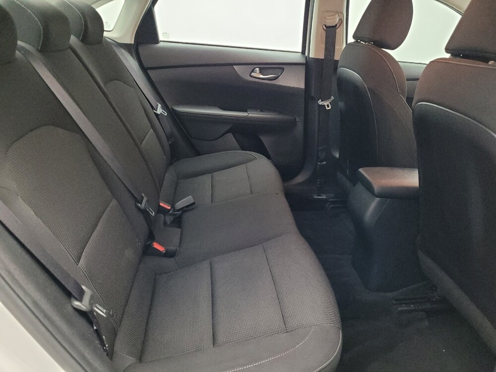 2020 Kia Forte in Jacksonville, FL 32210 - 18080708 19