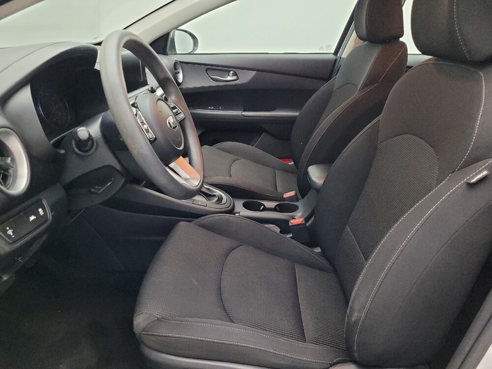 2020 Kia Forte in Jacksonville, FL 32210 - 18080708 17