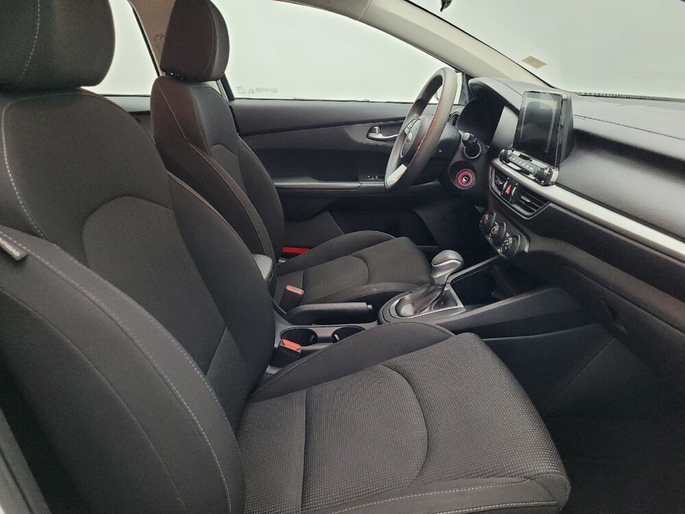 2020 Kia Forte in Jacksonville, FL 32210 - 18080708 21