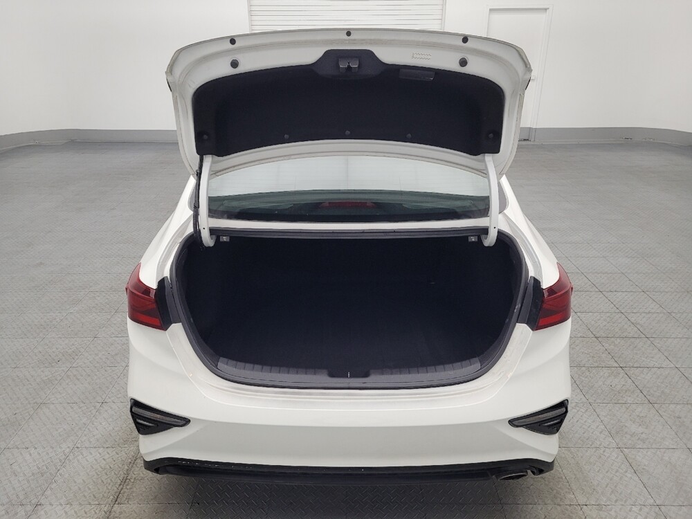 2020 Kia Forte in Jacksonville, FL 32210 - 18080708 29