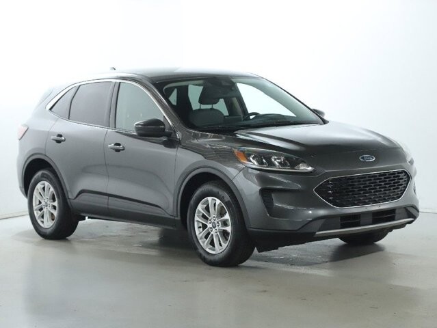 2020 Ford Escape in Bedford, OH 44146 - 18080723 9