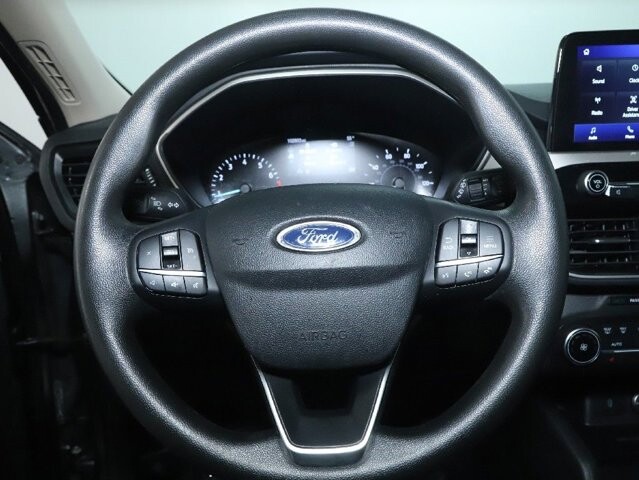 2020 Ford Escape in Bedford, OH 44146 - 18080723 21