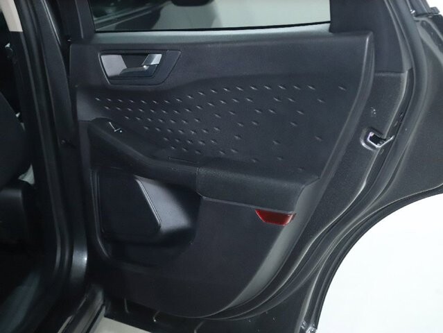 2020 Ford Escape in Bedford, OH 44146 - 18080723 30