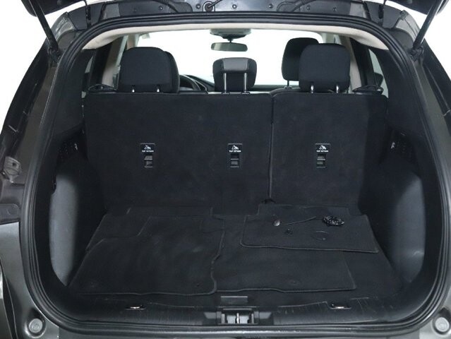 2020 Ford Escape in Bedford, OH 44146 - 18080723 29