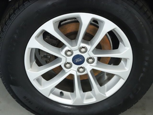 2020 Ford Escape in Bedford, OH 44146 - 18080723 12