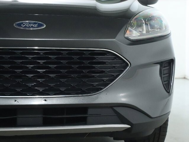 2020 Ford Escape in Bedford, OH 44146 - 18080723 7