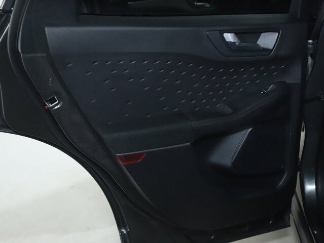 2020 Ford Escape in Bedford, OH 44146 - 18080723 13