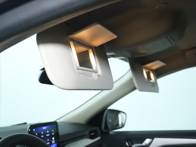 2020 Ford Escape in Bedford, OH 44146 - 18080723 19