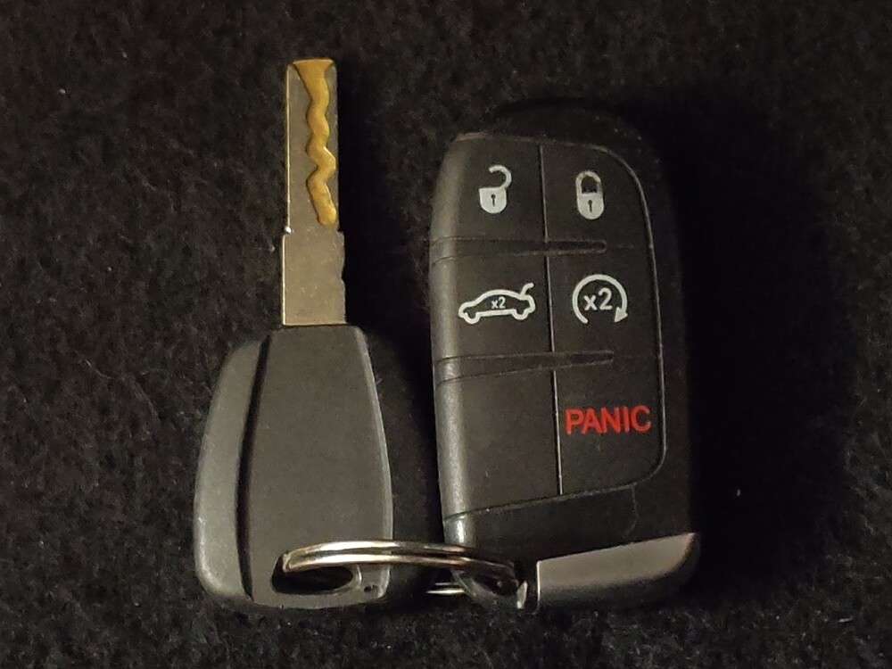 2016 Jeep Renegade in Lauderdale Lakes, FL 33313 - 18080731 32