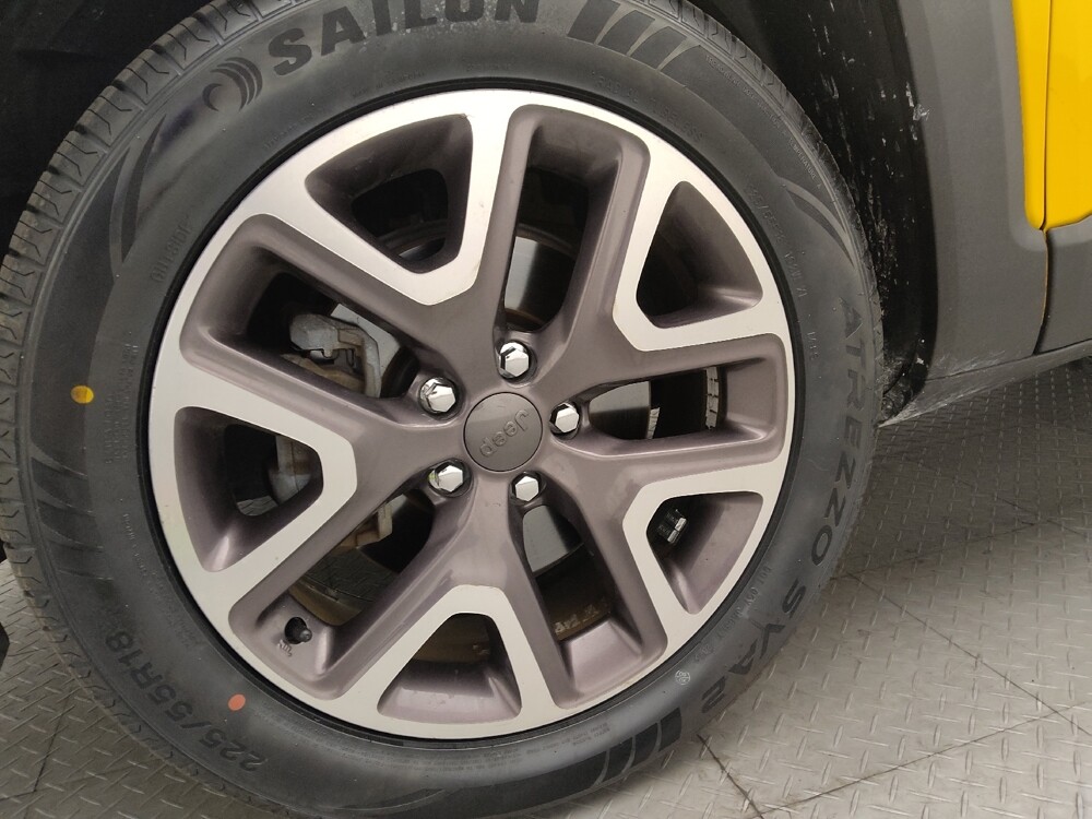 2016 Jeep Renegade in Lauderdale Lakes, FL 33313 - 18080731 31