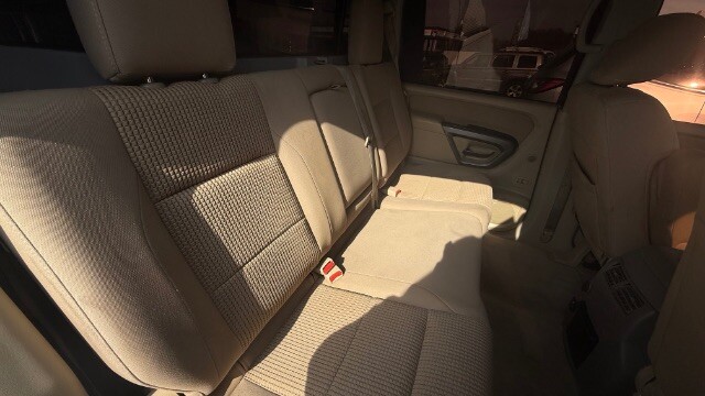 2015 Nissan Titan in Dallas, TX 75228 - 18080738 16