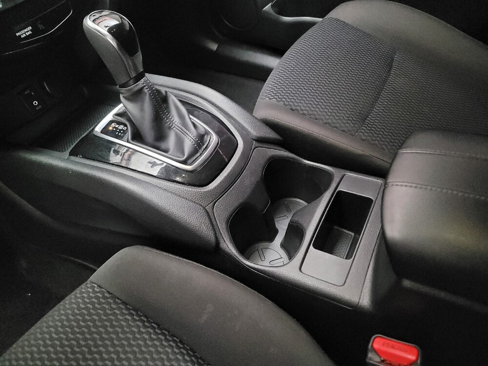 2017 Nissan Rogue Sport in Montclair, CA 91763 - 18080749 26