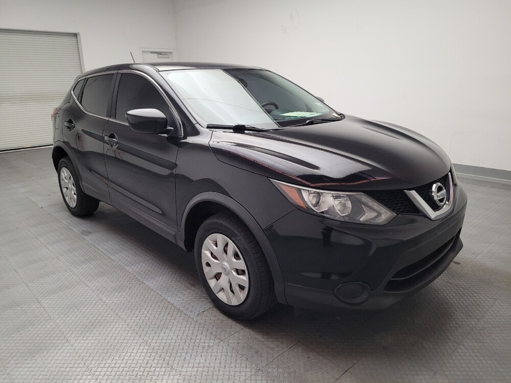 2017 Nissan Rogue Sport in Montclair, CA 91763 - 18080749 13